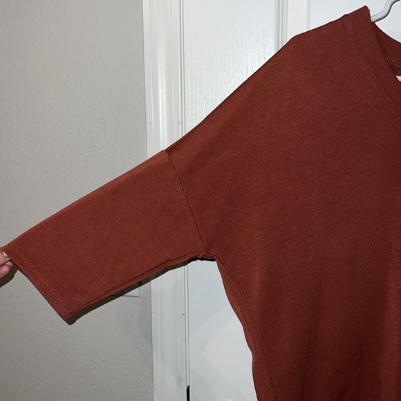 Women’s Shirt - Picture 3 of 3